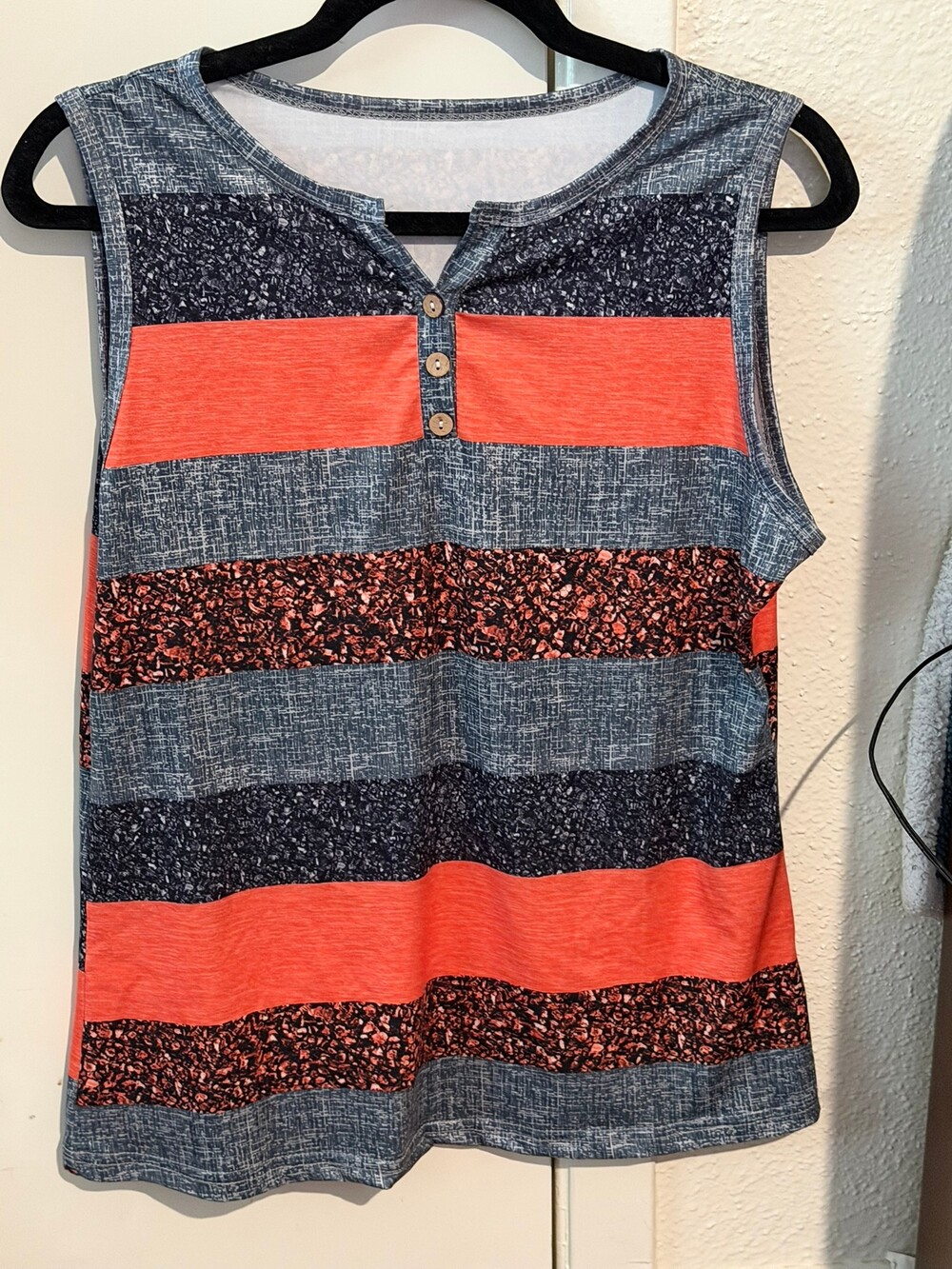 Sleeveless Top XL Striped Polyester Button Detail Coral Navy Black